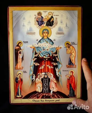 Икона Богоматери "Воскрешение младенцев" — необычный подарок