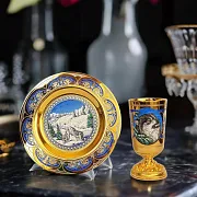 На память: Винная чарка с блюдцем "Волк". Златоуст — фотография 1