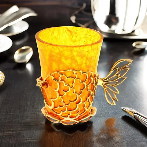 Стопка для водки из камня (янтарь) в подарок