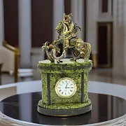 Подарочные каминные часы «Георгий Победоносец» на змеевике, 270 мм — фотография 1