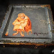 Икона деревянная "Св. Апостол Петр" — оригинальный подарок — фотография 3