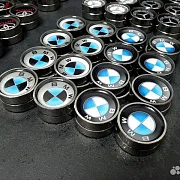Подарочные нарды под стеклом «BMW» — фотография 3