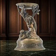 На память: Подсвечник «Дева» из бронзы — фотография 1
