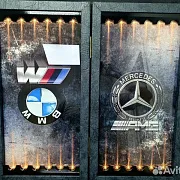 Нарды под стеклом «BMW против Mercedes» в подарок — фотография 2