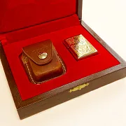 Сувенирная зажигалка Zippo "Вожак" — красивый подарок — фотография 3