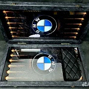 Подарочные нарды под стеклом «BMW X5» — фотография 5