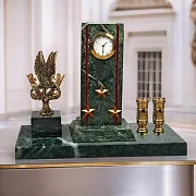 Подарочные часы «Погон» с гербом ОКС МВД и подставками — фотография 1